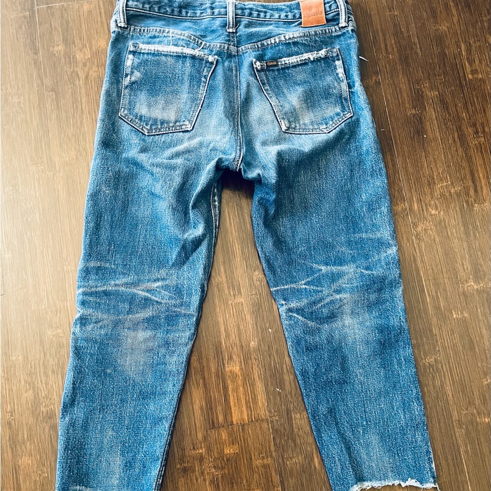 Chimala Distressed Cropped Blue Jeans - Picture 5 of 9